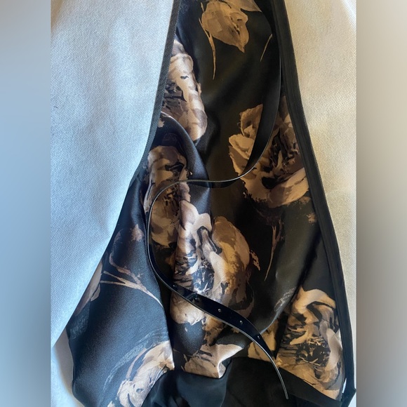 Le château grade 9 grad dress. - Picture 3 of 6